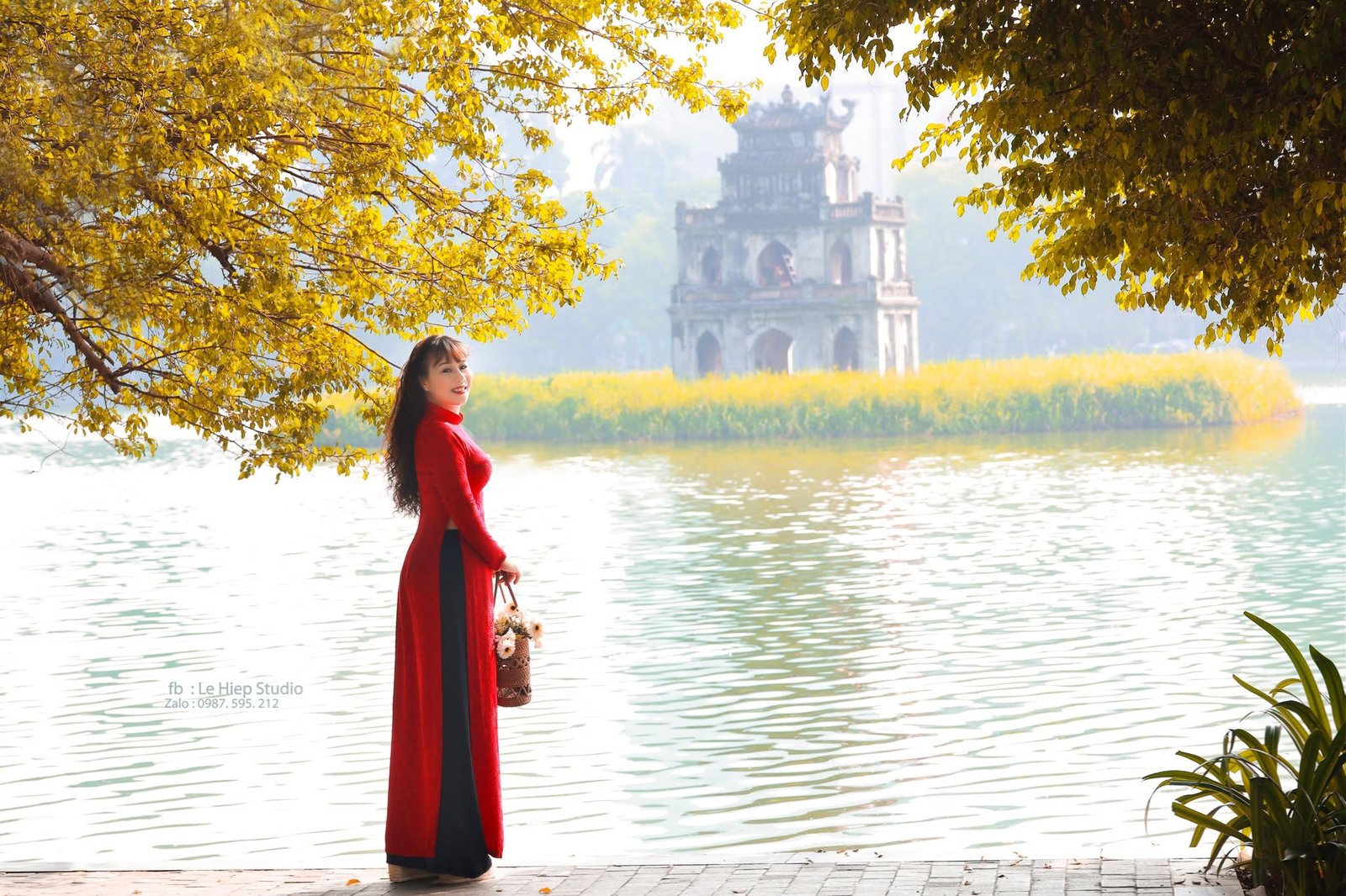 Le Hiep Studio - chụp ảnh nghệ thuật bên Hồ Gươm, Hà Nội