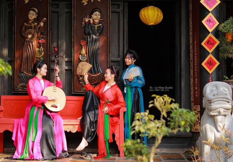 Cổ trang Việt - Le Hiep Studio